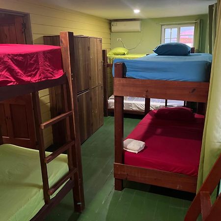 Hostal Cay باستيمينتوس المظهر الخارجي الصورة
