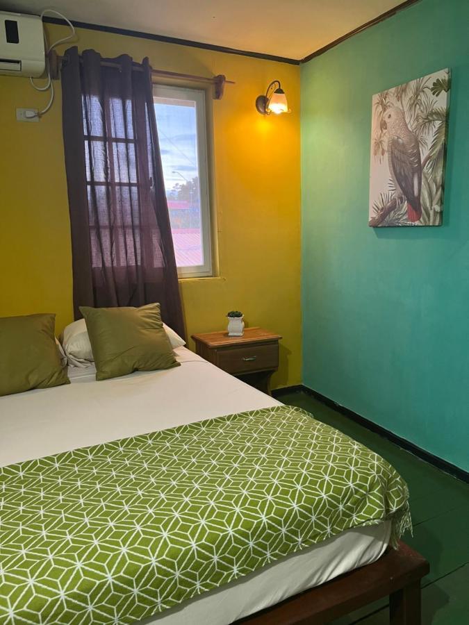 Hostal Cay باستيمينتوس المظهر الخارجي الصورة