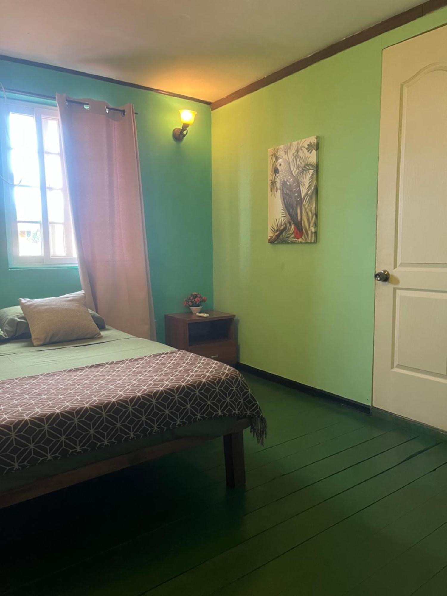 Hostal Cay باستيمينتوس المظهر الخارجي الصورة