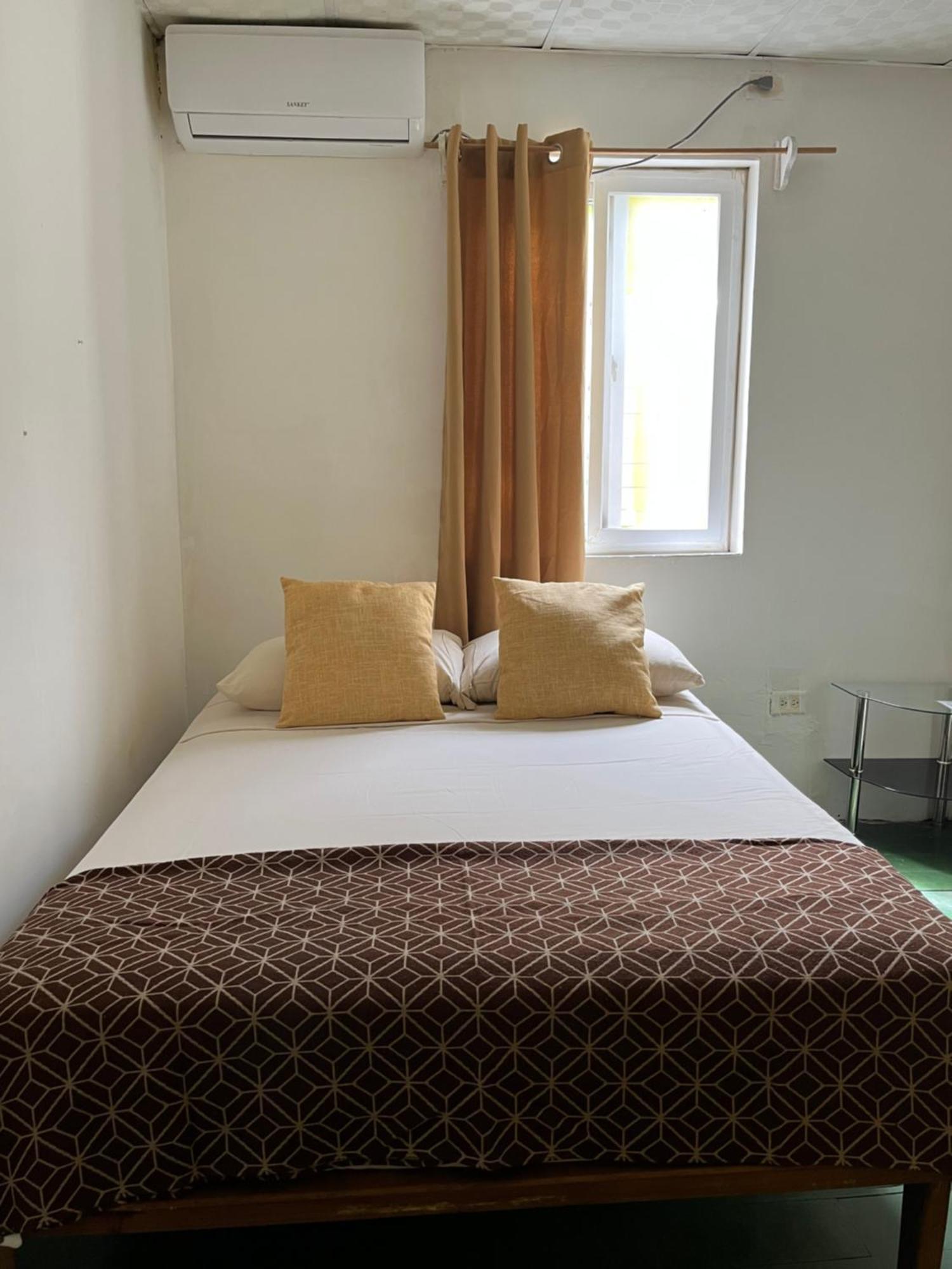 Hostal Cay باستيمينتوس المظهر الخارجي الصورة